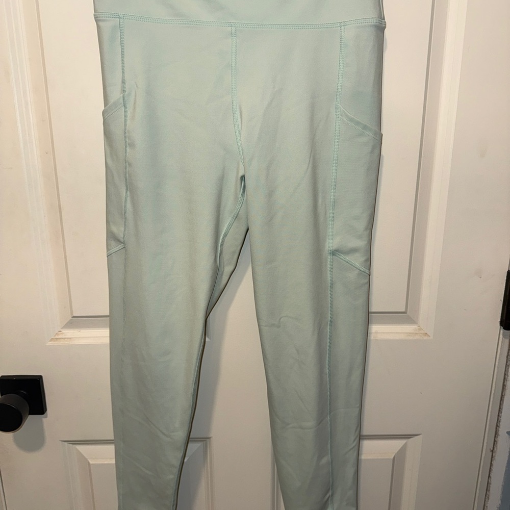 American Eagle The Everything Pocket Legging